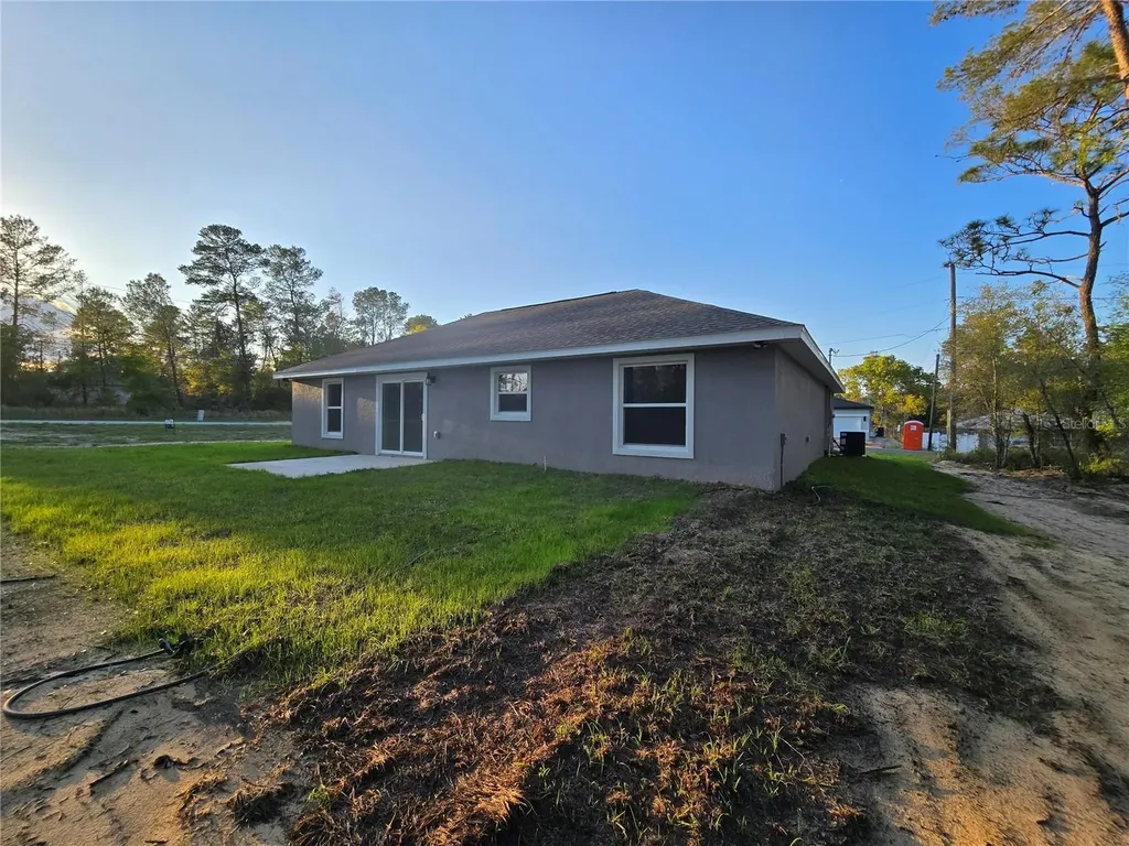 2 Oak Trail Ocala FL 34472