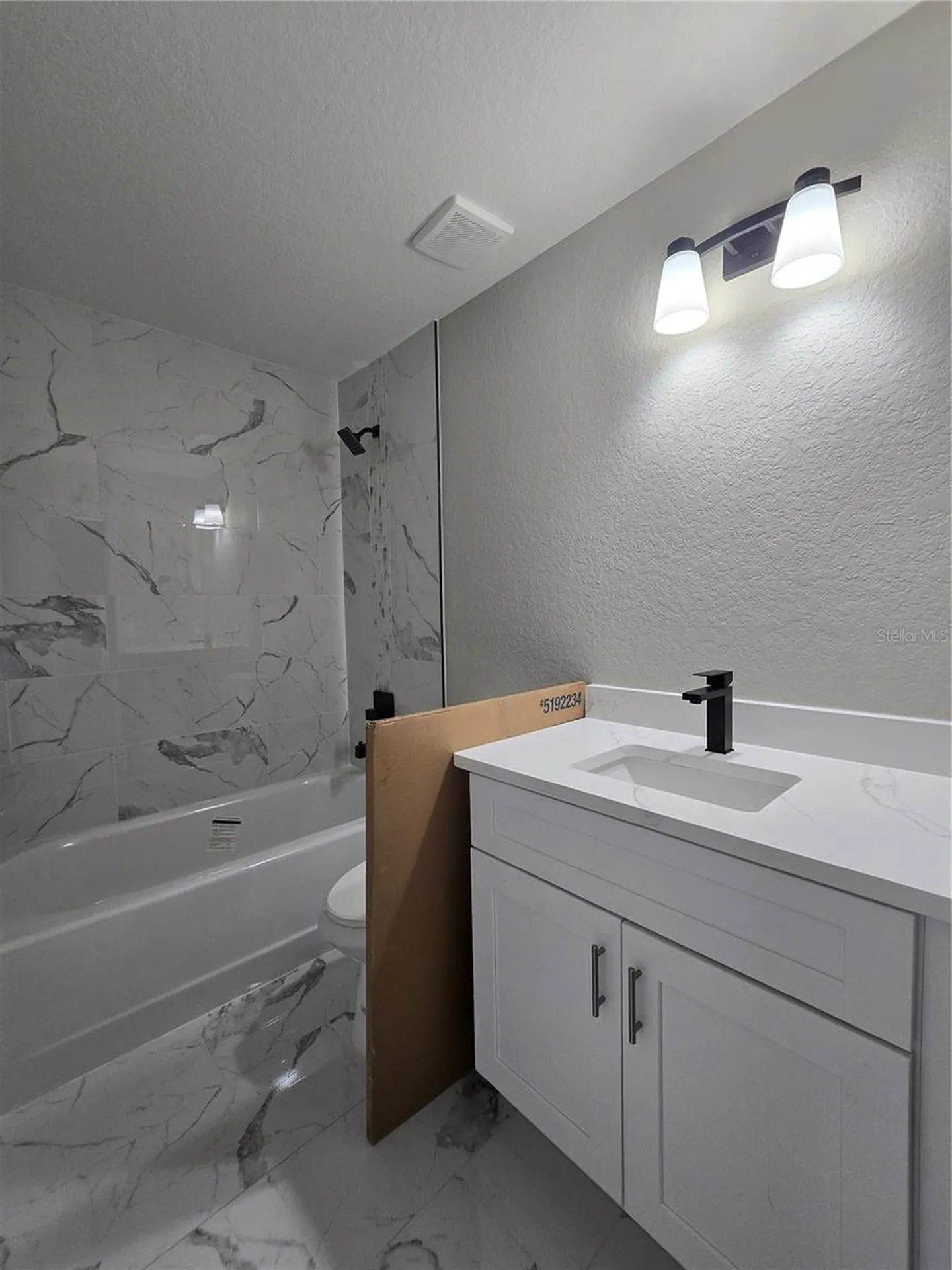 2 Oak Trail Ocala FL 34472