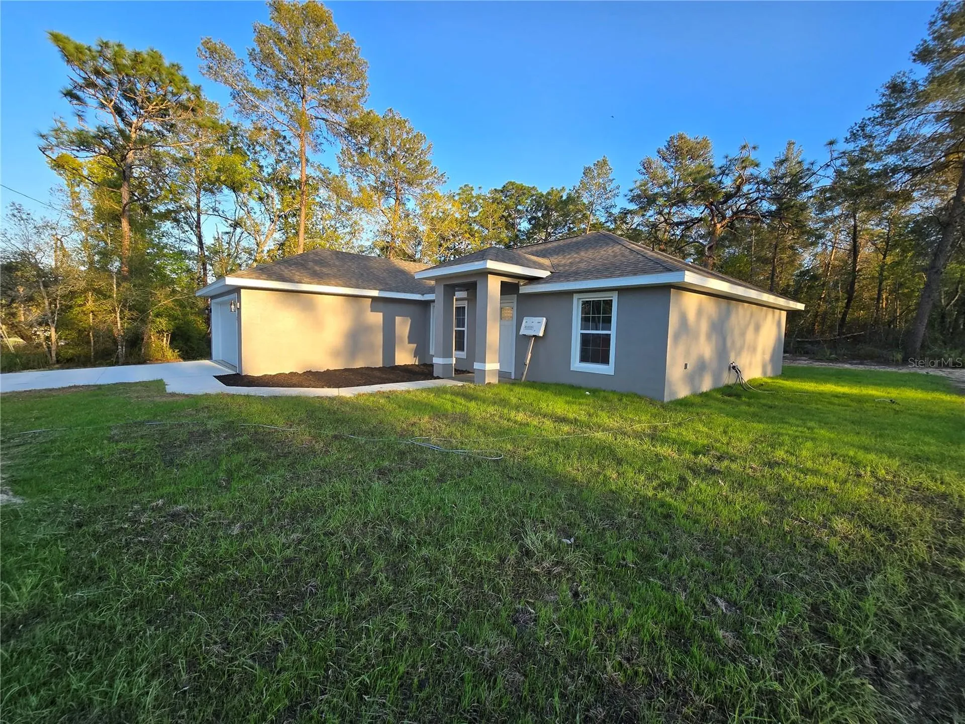 2 Oak Trail Ocala FL 34472