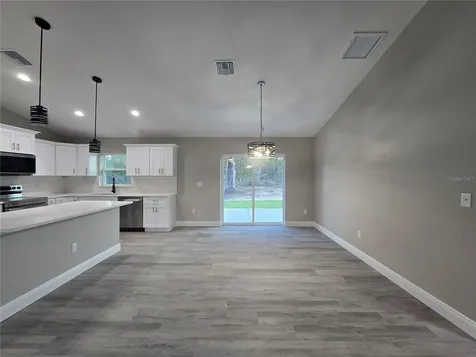 2 Oak Trail Ocala FL 34472