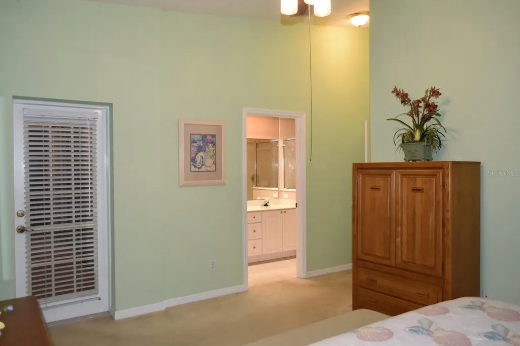 90 San Juan Drive Palm Coast FL 32137
