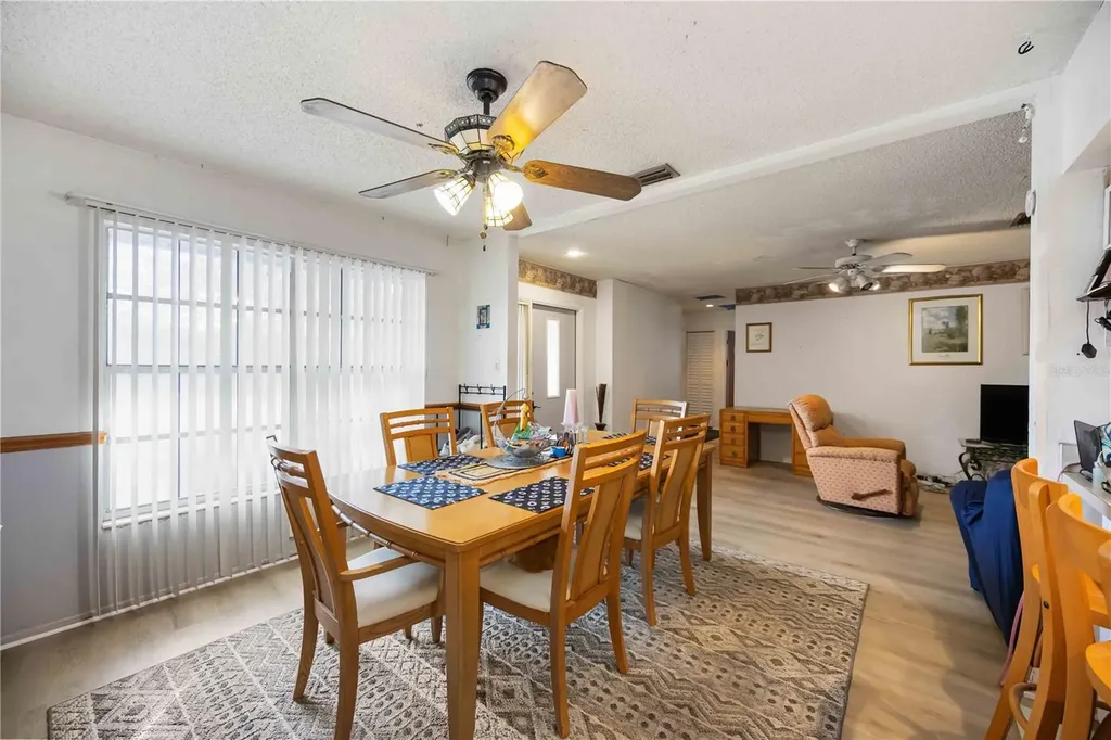 2902 42nd Street W Bradenton FL 34205