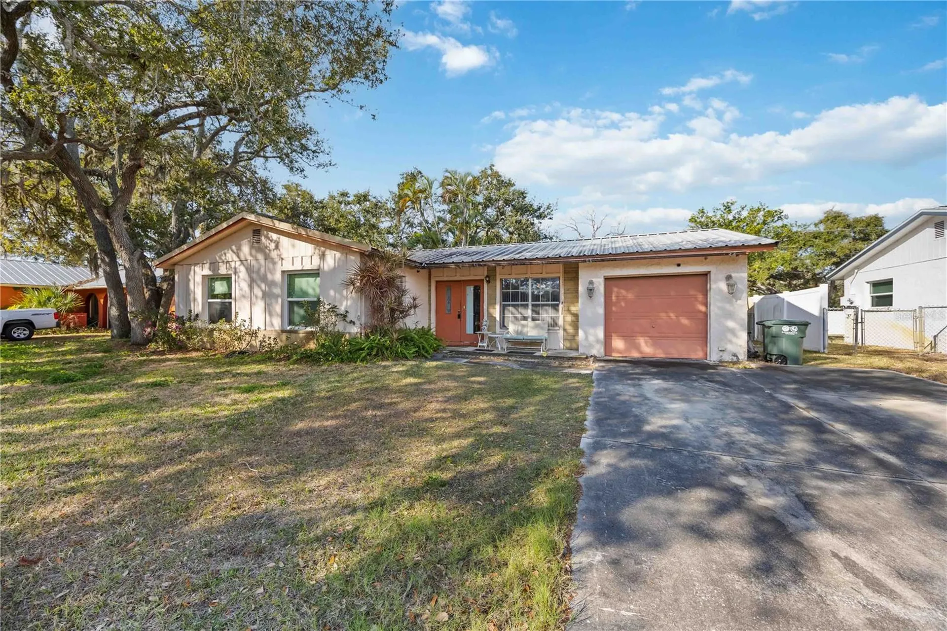 2902 42nd Street W Bradenton FL 34205