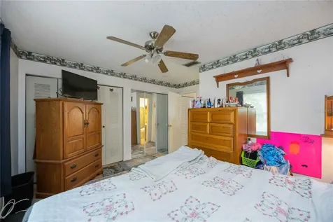 2902 42nd Street W Bradenton FL 34205