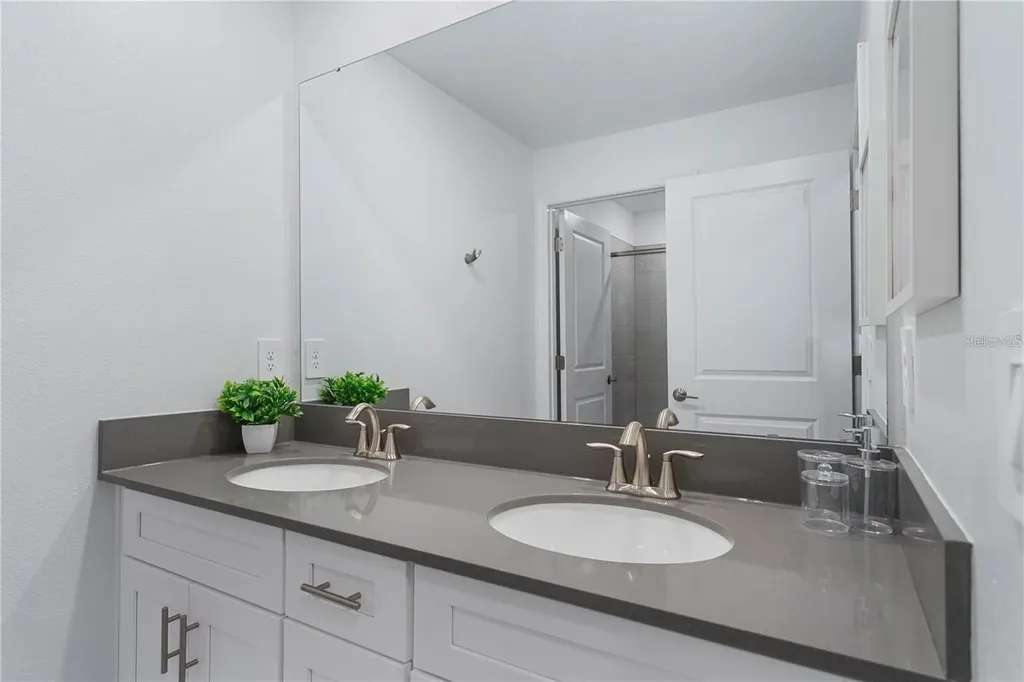 2600 Reading Trail Kissimmee FL 34746