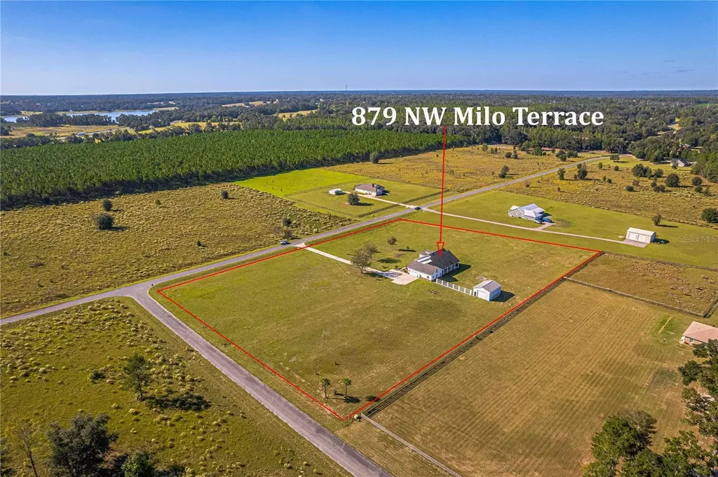 879 NW Milo Terrace Lake City FL 32055