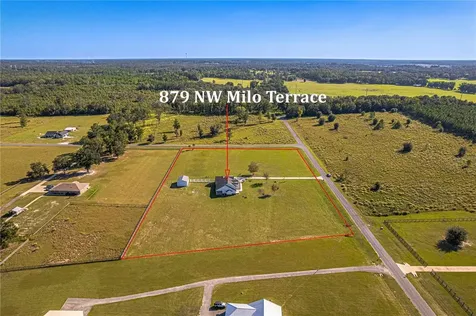879 NW Milo Terrace Lake City FL 32055