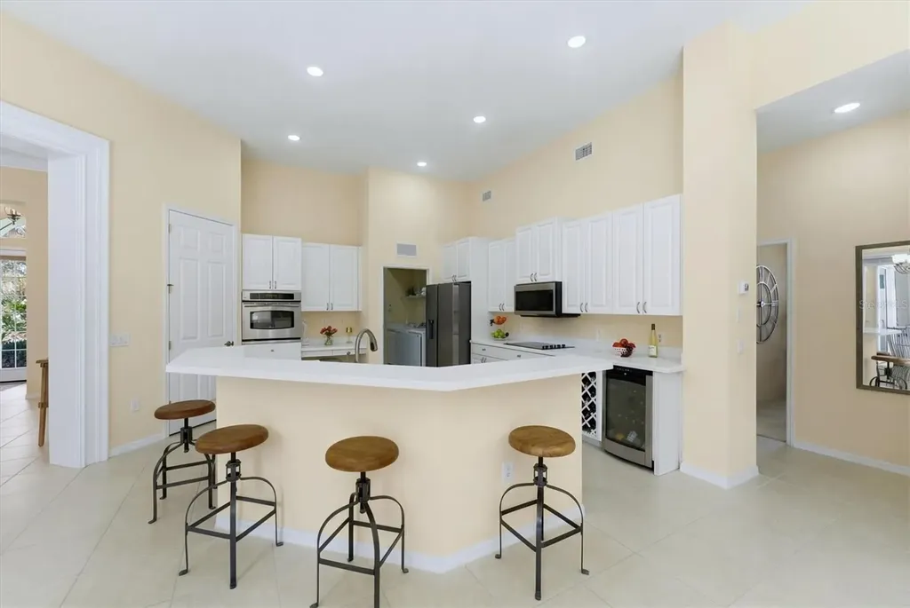 8115 8th Terrace NW Bradenton FL 34209