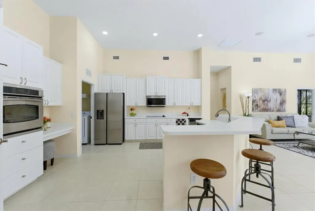8115 8th Terrace NW Bradenton FL 34209