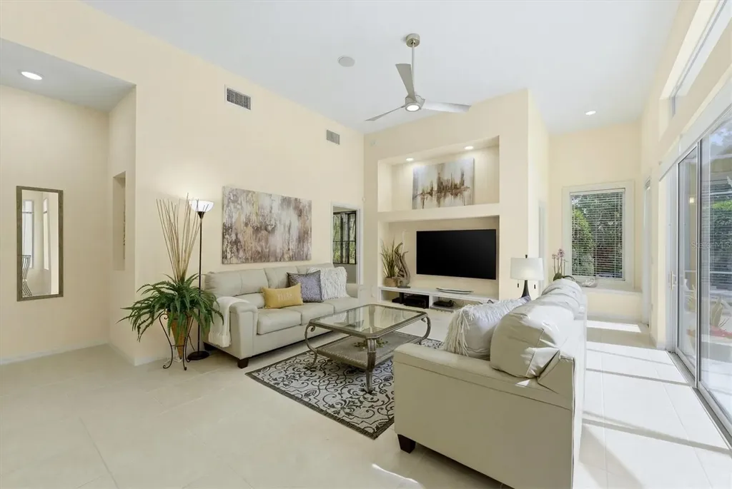 8115 8th Terrace NW Bradenton FL 34209