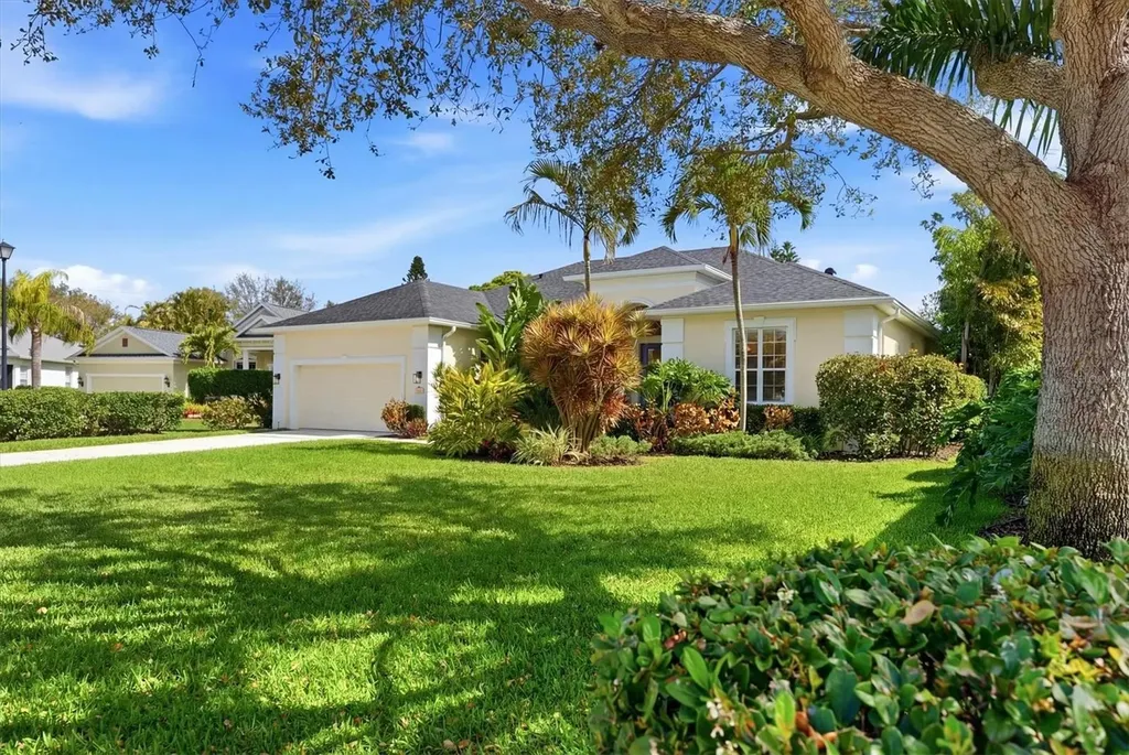 8115 8th Terrace NW Bradenton FL 34209