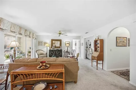 6101 34th Street W Bradenton FL 34210