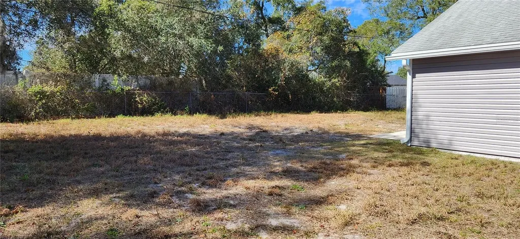 2856 Trenton Lane Deltona FL 32738