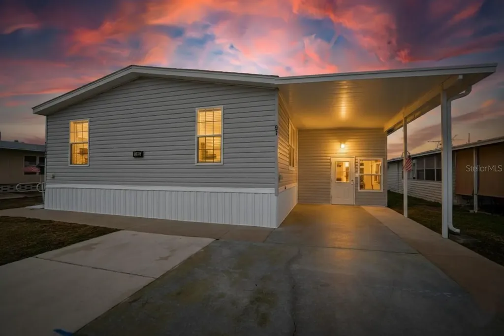 34543 Petunia Place Zephyrhills FL 33541