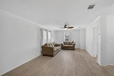 34543 Petunia Place Zephyrhills FL 33541