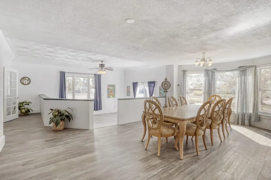 1605 10th Avenue W Palmetto FL 34221