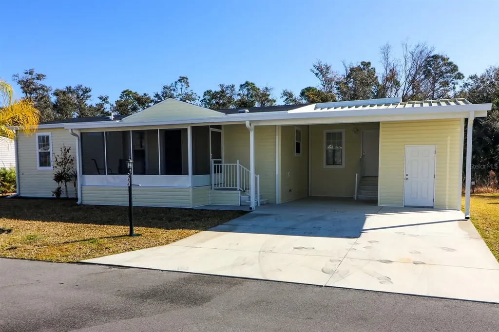 12116 SW County Road 769 #200 Lake Suzy FL 34269