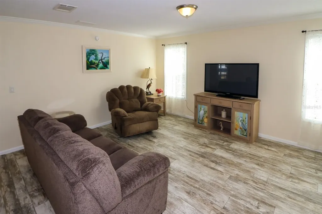 12116 SW County Road 769 #200 Lake Suzy FL 34269