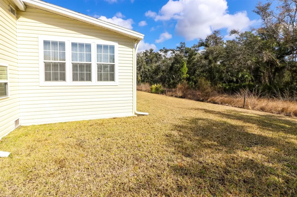 12116 SW County Road 769 #200 Lake Suzy FL 34269