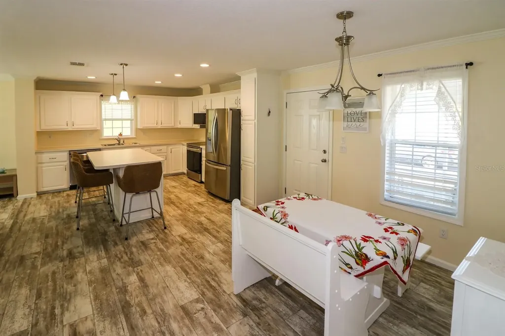 12116 SW County Road 769 #200 Lake Suzy FL 34269