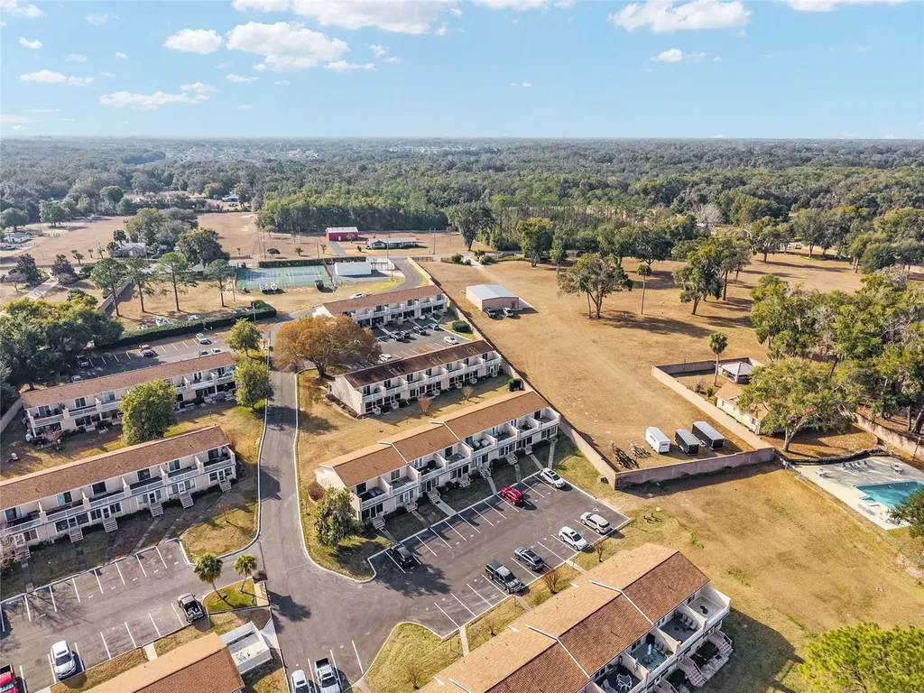 11001 SE Sunset Harbor Road Summerfield FL 34491