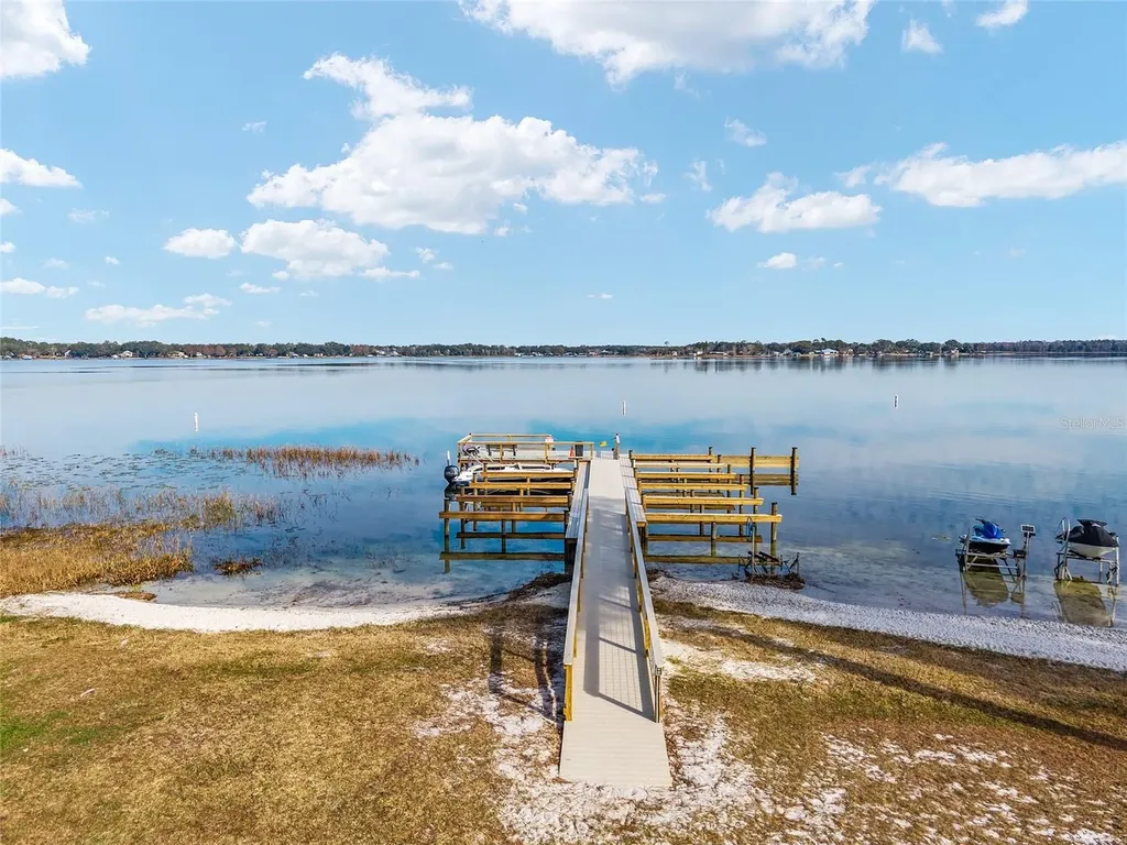 11001 SE Sunset Harbor Road Summerfield FL 34491