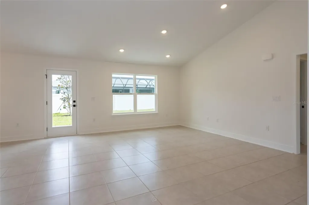 18 Ulbright Court Palm Coast FL 32164