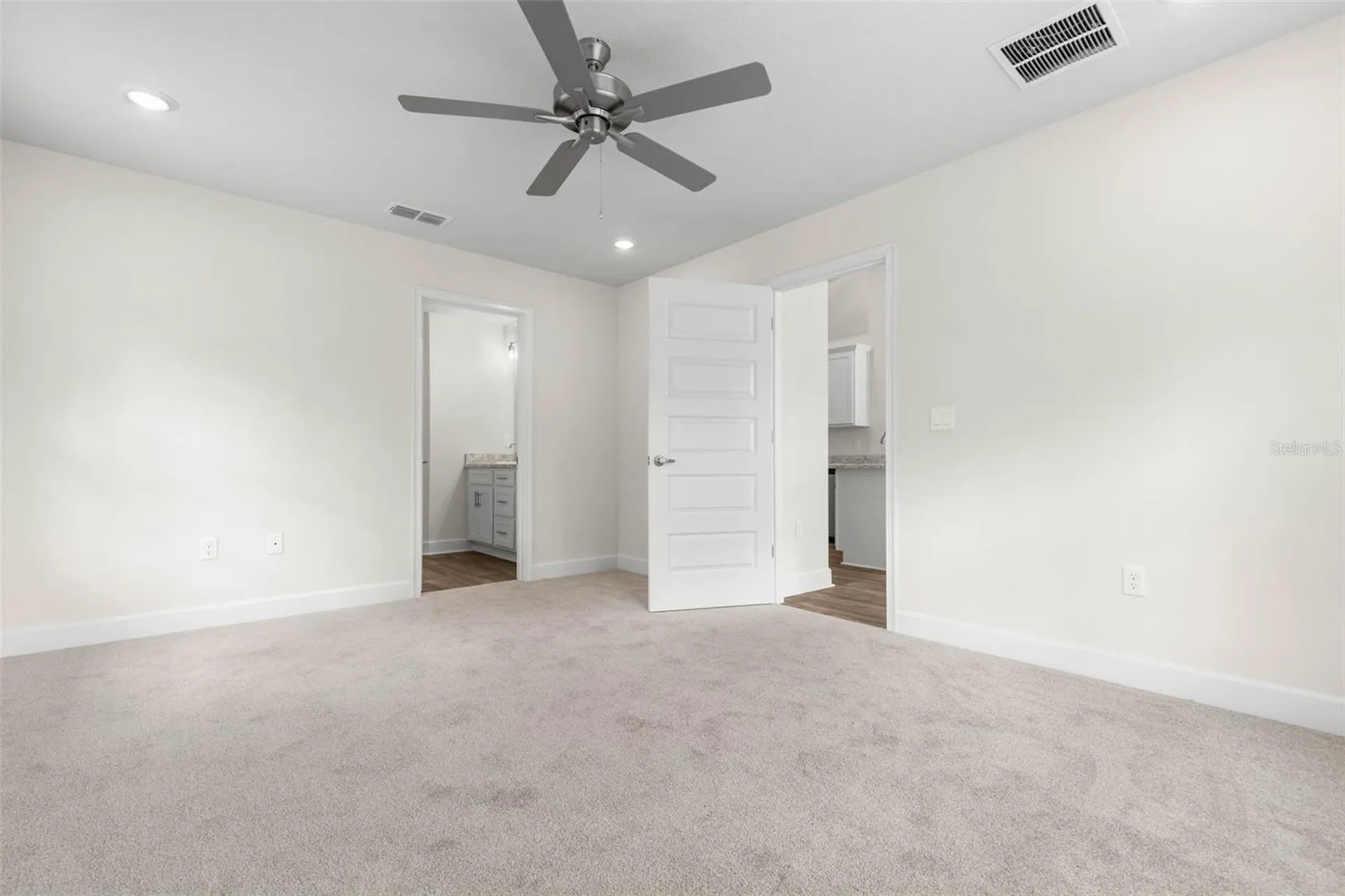 18 Ulbright Court Palm Coast FL 32164