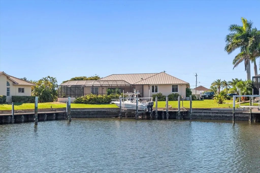3786 Whippoorwill Boulevard Punta Gorda FL 33950