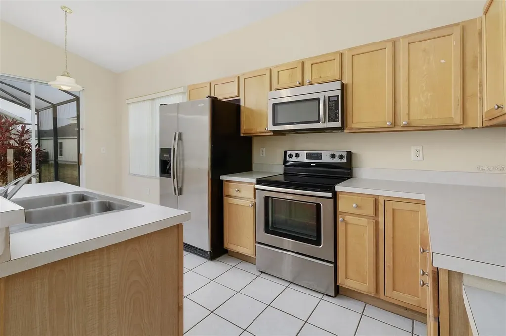626 Corvina Drive Davenport FL 33897