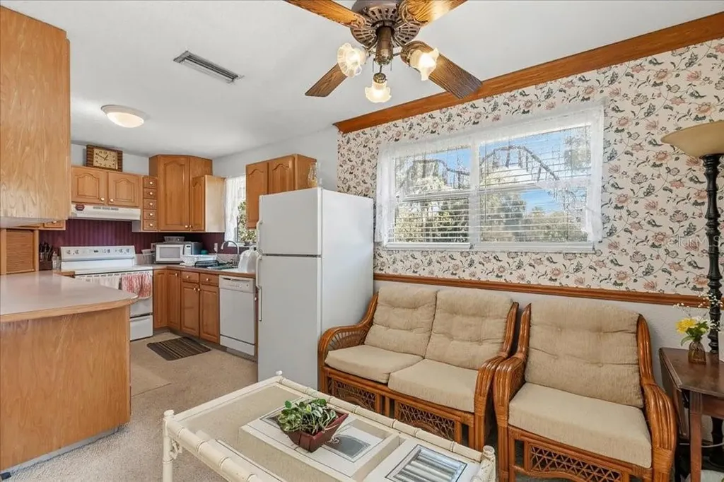2691 Richmond Avenue Sanford FL 32773