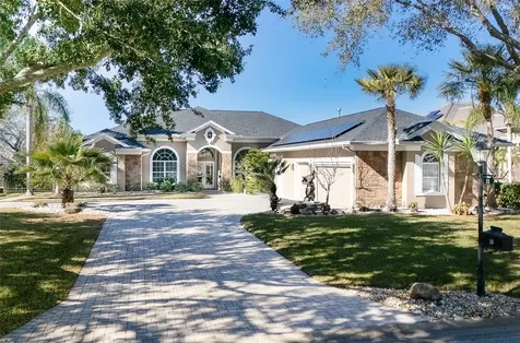 18 Old Oak Drive N Palm Coast FL 32137