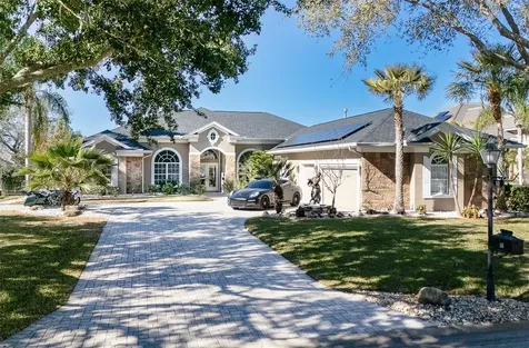 18 Old Oak Drive N Palm Coast FL 32137