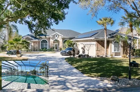 18 Old Oak Drive N Palm Coast FL 32137