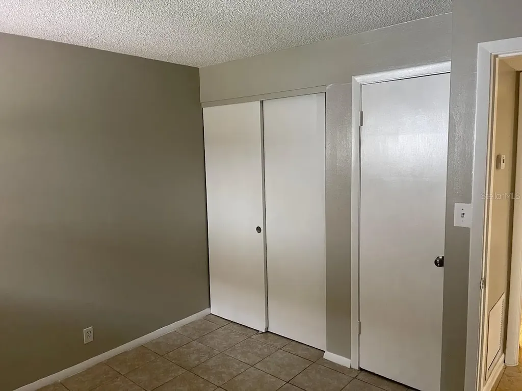 2763 Woodgate Lane Sarasota FL 34231