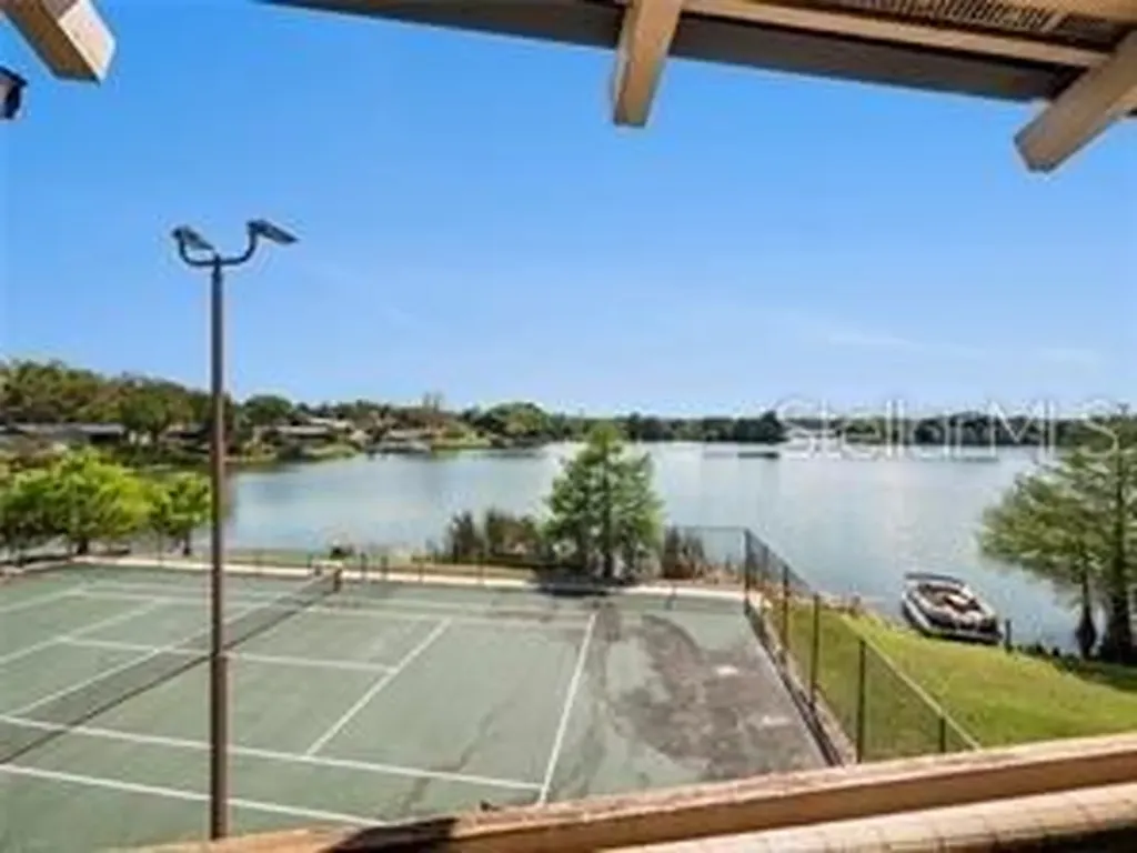 568 Orange Drive Altamonte Springs FL 32701