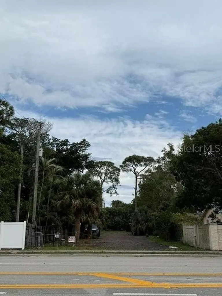 3630 S Haverhill Road Greenacres FL 33463