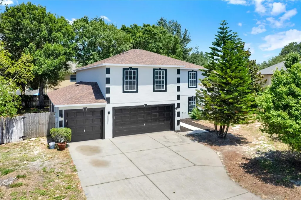 809 Deer Glen Court Fruitland Park FL 34731