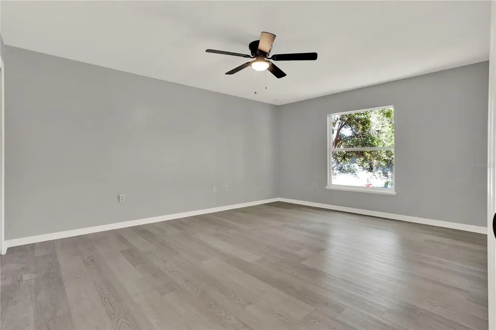 809 Deer Glen Court Fruitland Park FL 34731