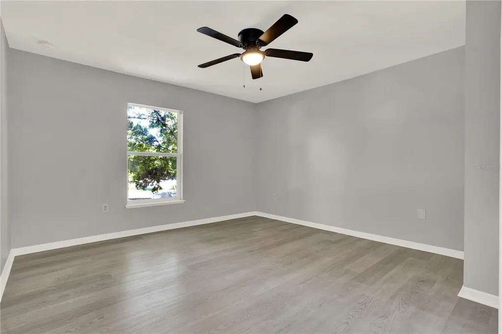 809 Deer Glen Court Fruitland Park FL 34731