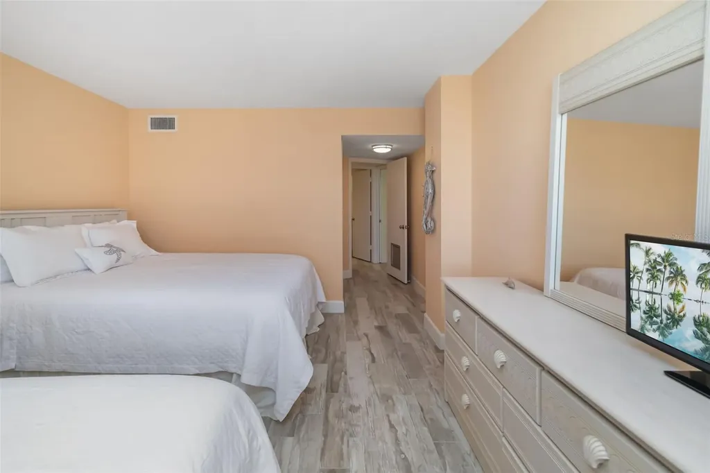 5920 Midnight Pass Road Sarasota FL 34242