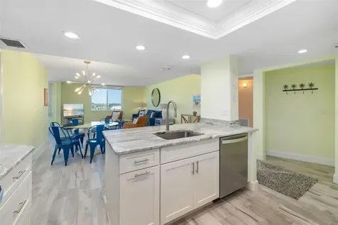 5920 Midnight Pass Road Sarasota FL 34242