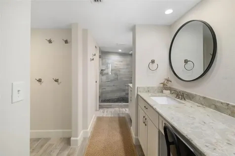 5920 Midnight Pass Road Sarasota FL 34242
