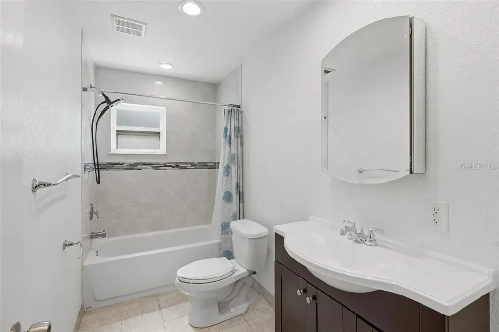 6220 99th Circle N Pinellas Park FL 33782