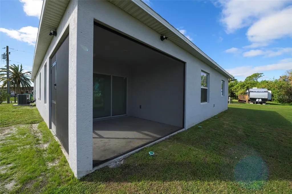 3215 Brooklyn Avenue Port Charlotte FL 33952
