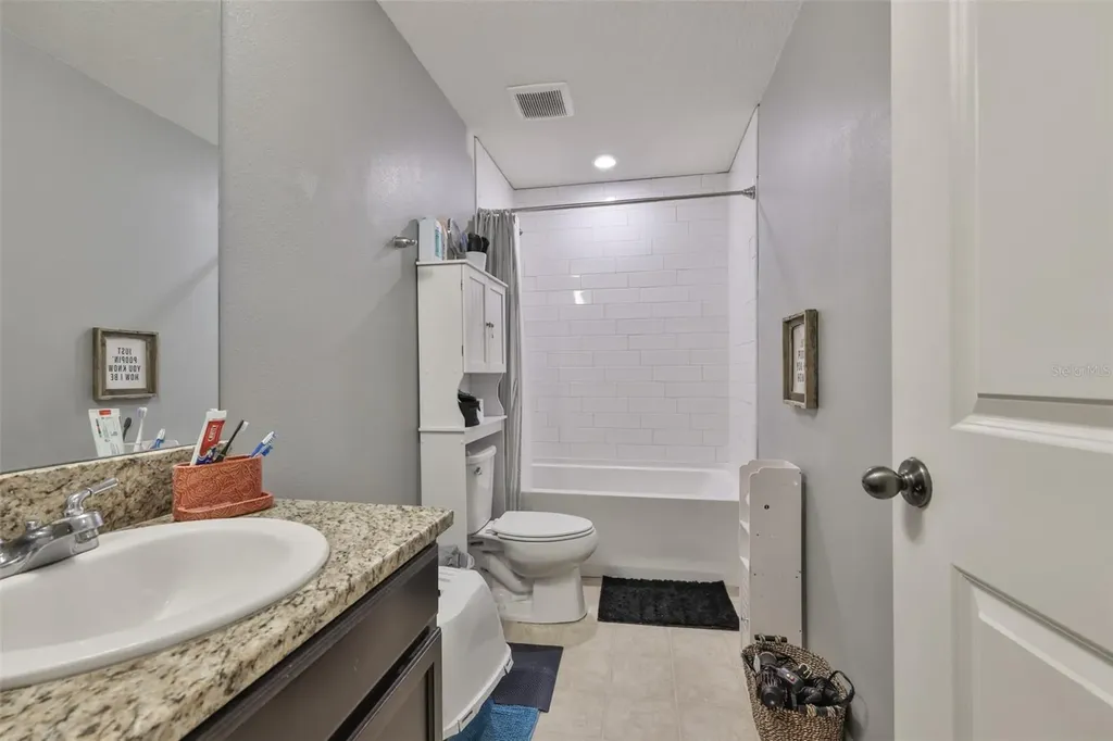 10604 Aldo Moro Drive Wimauma FL 33598