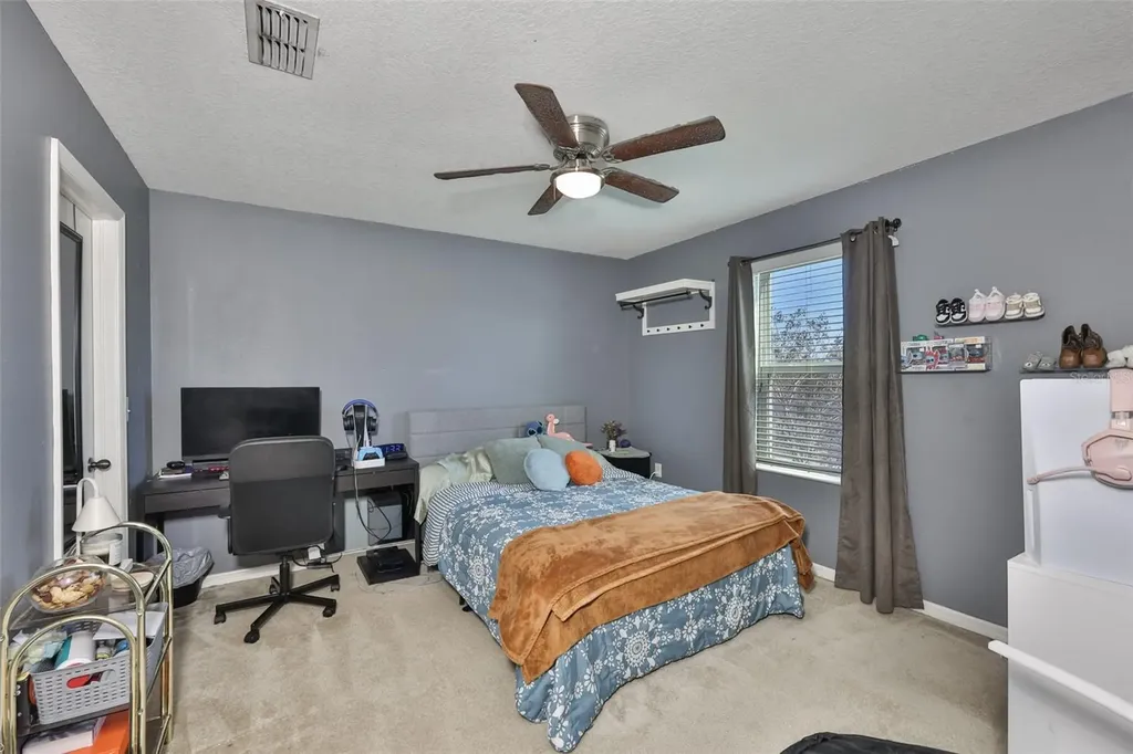 10604 Aldo Moro Drive Wimauma FL 33598