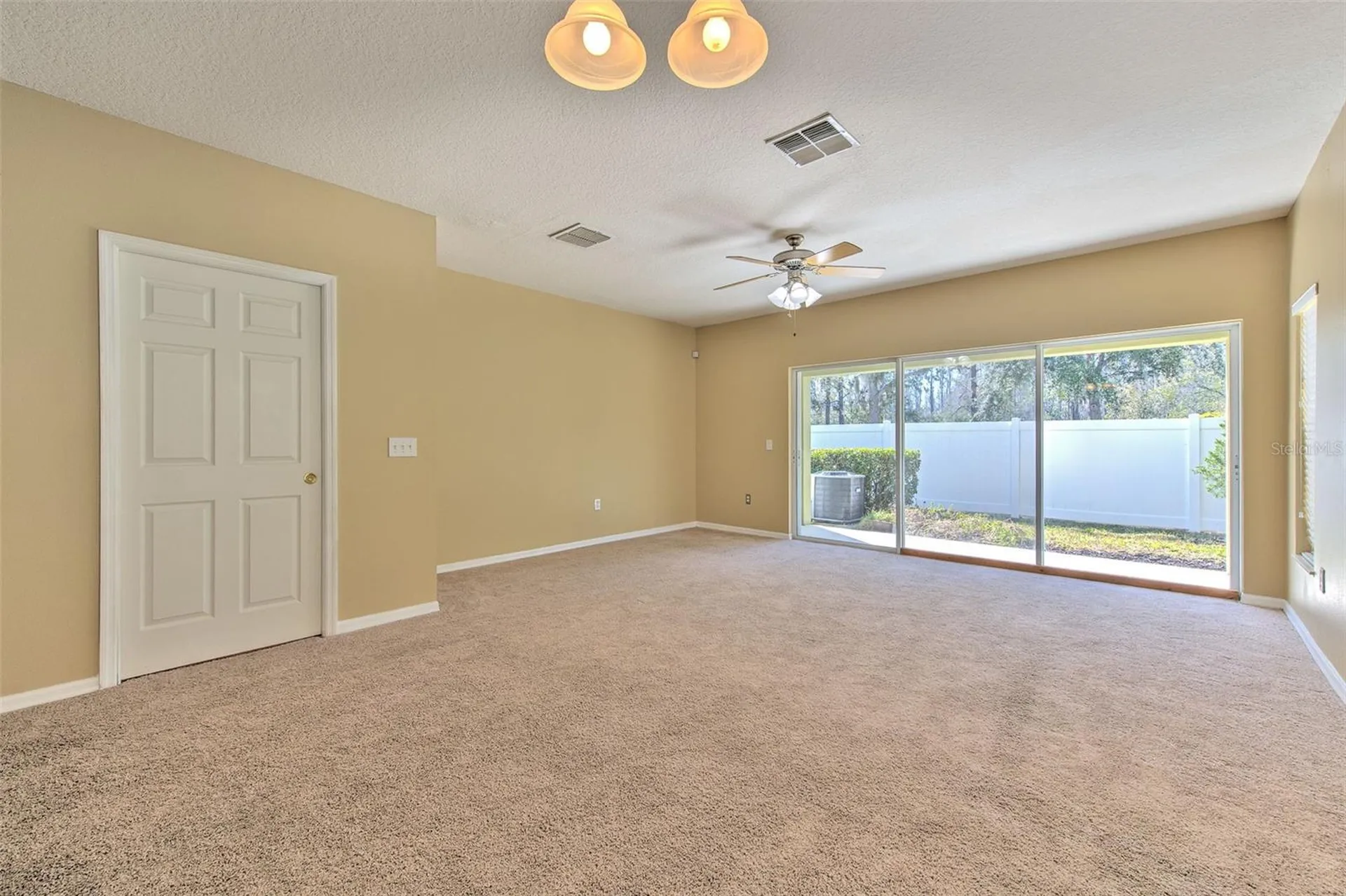 20424 Needletree Drive Tampa FL 33647
