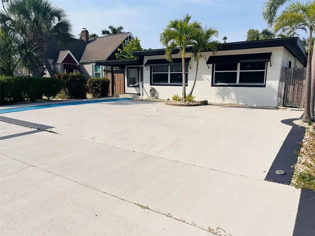 3208 E Maritana Drive St Pete Beach FL 33706