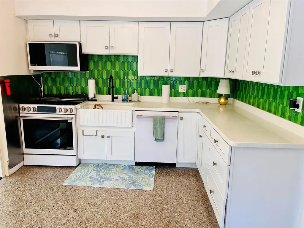 3208 E Maritana Drive St Pete Beach FL 33706